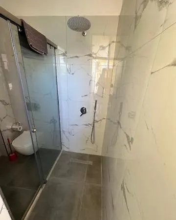 Pohoda Apartman * Durrës